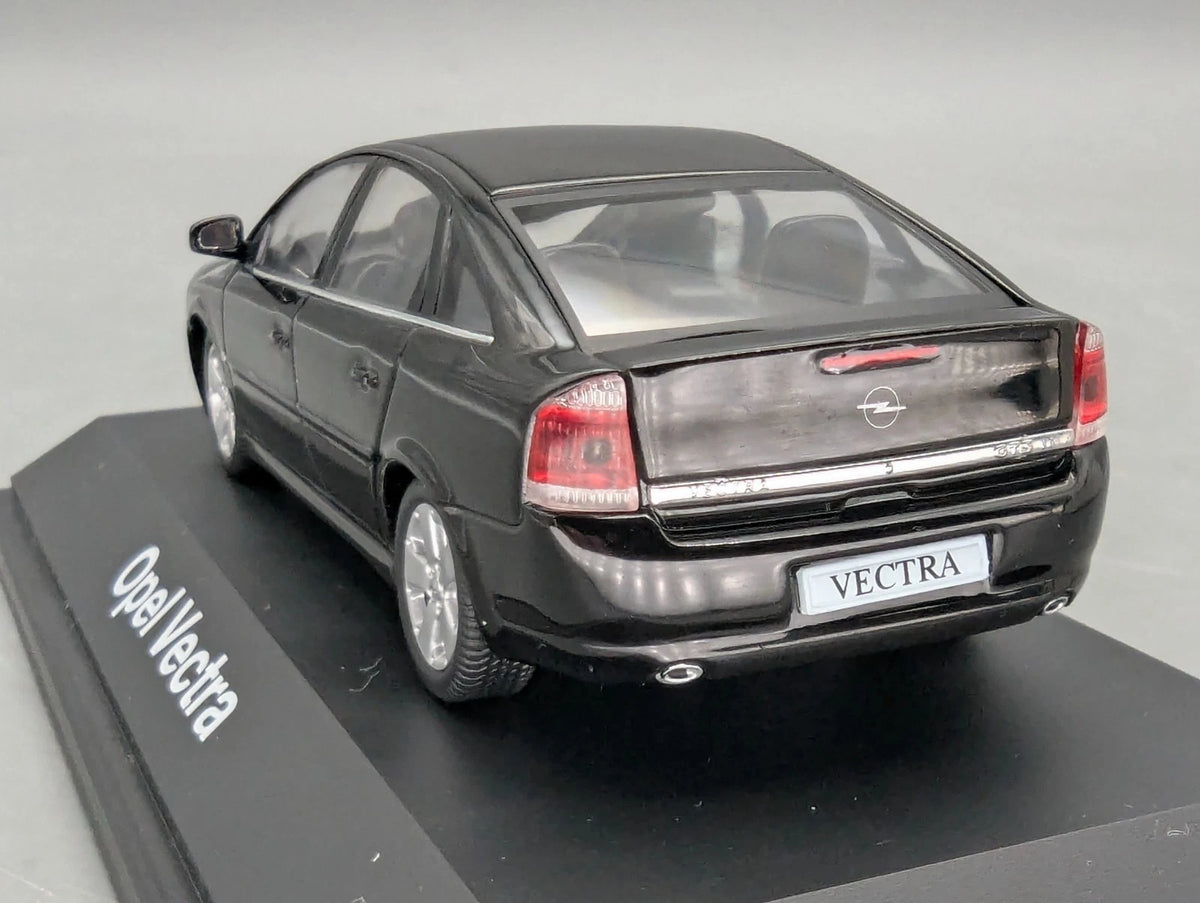 Modellautos 1:43 Schuco Opel Vectra GTS Schwarz mit Dealer OVP