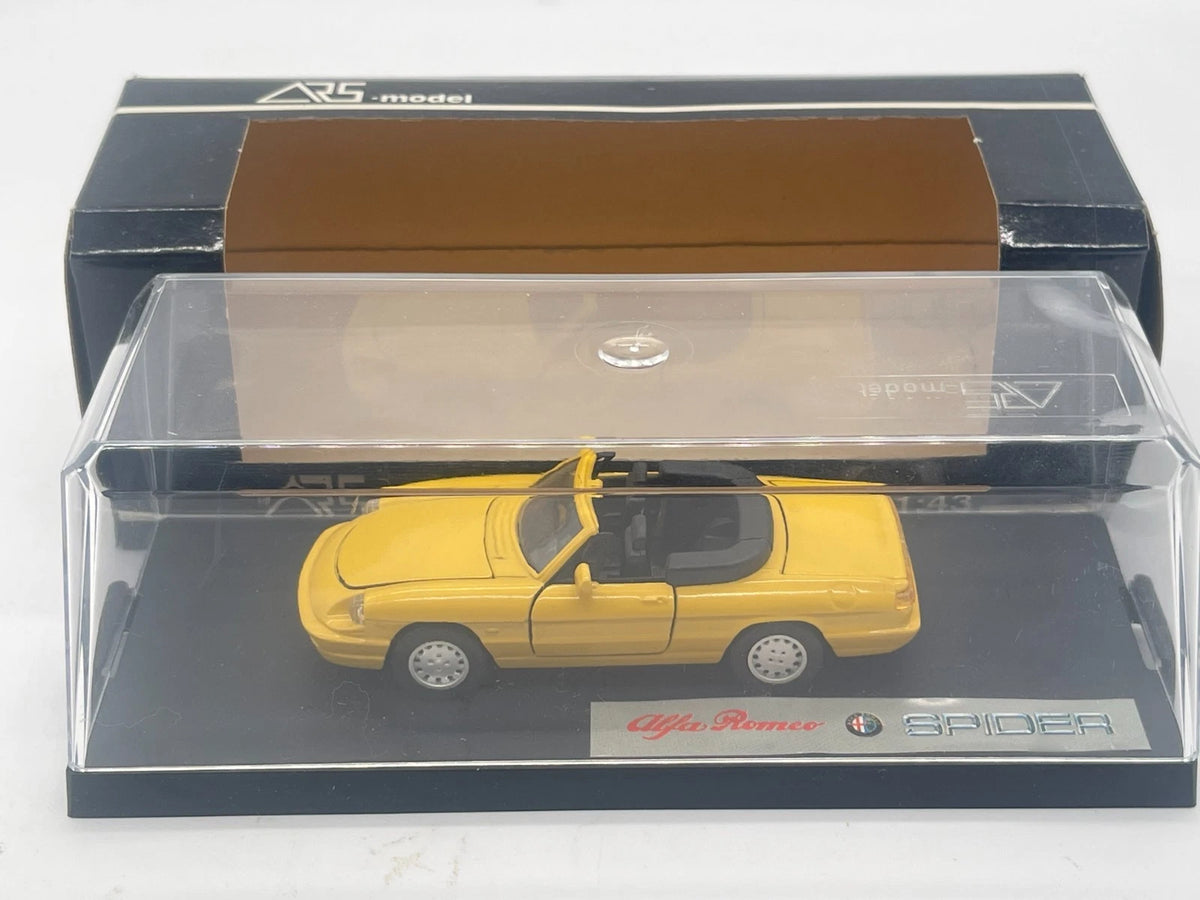 Modellautos 1:43 ARS Model Alfa Romeo Duetto 4. Serie mit OVP