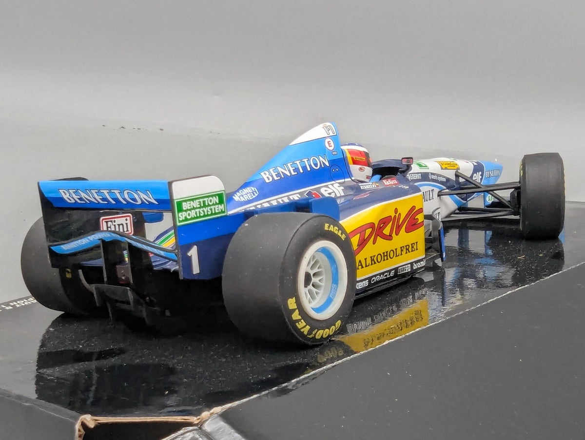 Modellautos 1:18 Minichamps Benetton Renault B195 WINNER #1 M. Schumacher OVP