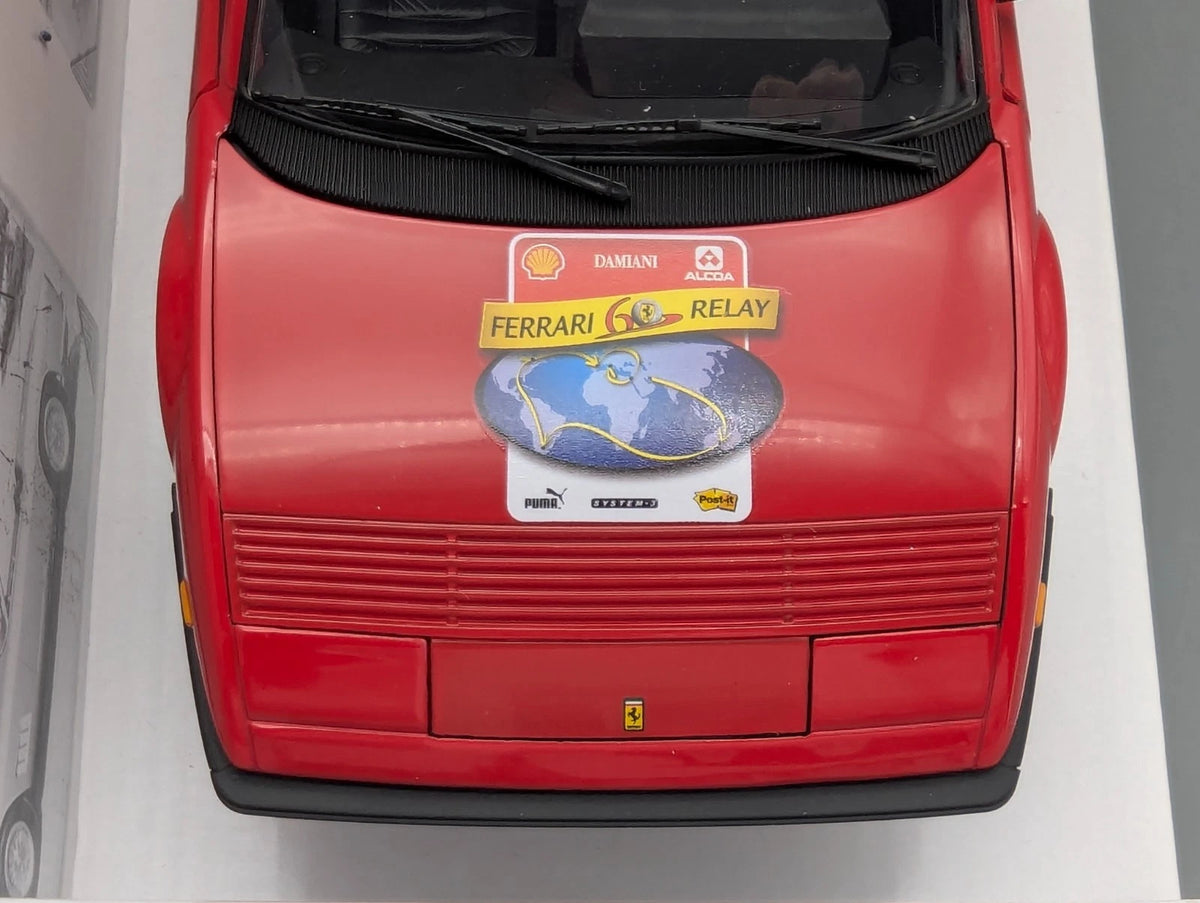Modellautos 1:18 Hot Wheels Ferrari Mondial 8 Sondermodell 60 Jahre mit OVP