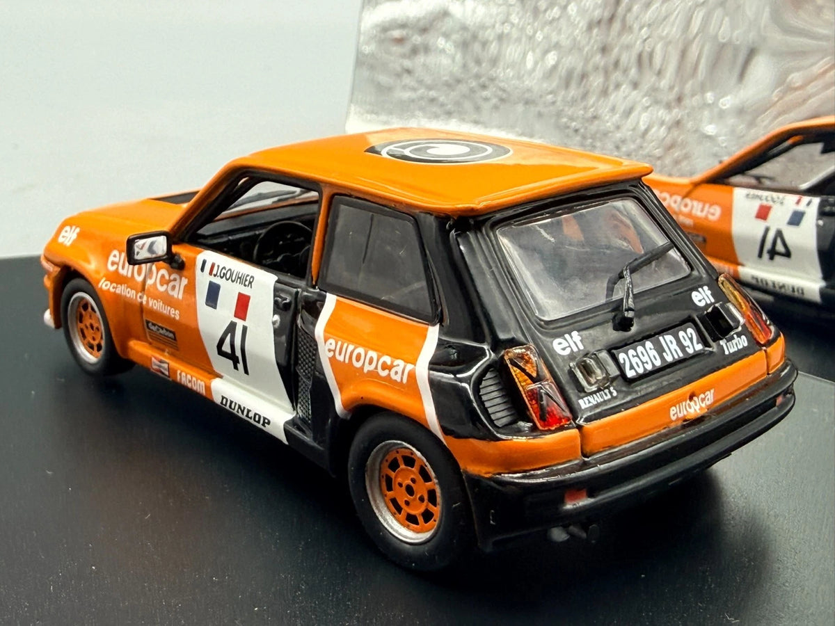 Modellautos 1:43 Universal Hobbies Renault 5 Turbo Coupe Europe 81 #41 + Vitrine