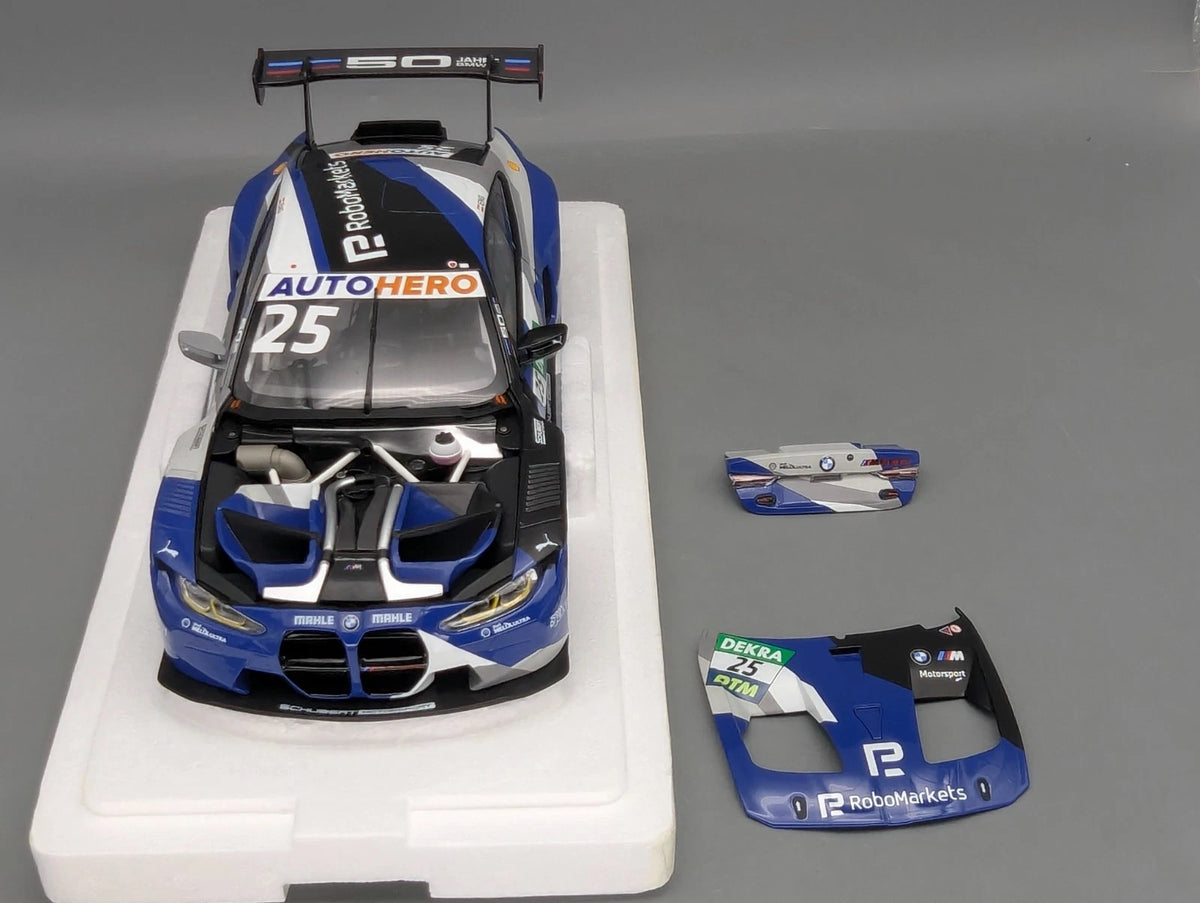 Modellautos 1:18 Minichamps BMW M4 GT3 DTM 2022 Schubert #25 Philipp Eng mit OVP
