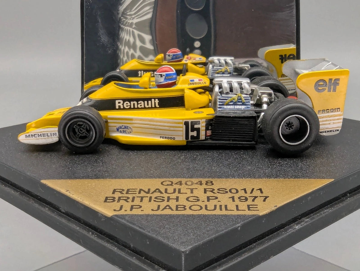 Modellautos 1:43 Quartzo Renault RS01/1 British GP 1977 #15 Jabouille Vitrine