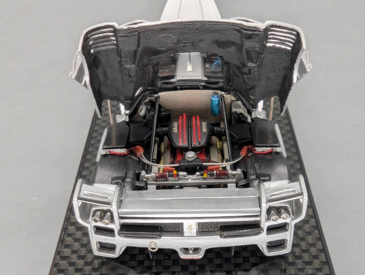 Modellautos 1:43 MR Ferrari FXX mit Open Door Funktion 55/100 Silber mit OVP
