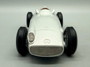 Modellautos 1:18 Werk83 Mercedes-Benz W196 Formula 1 1955 Silber mit OVP