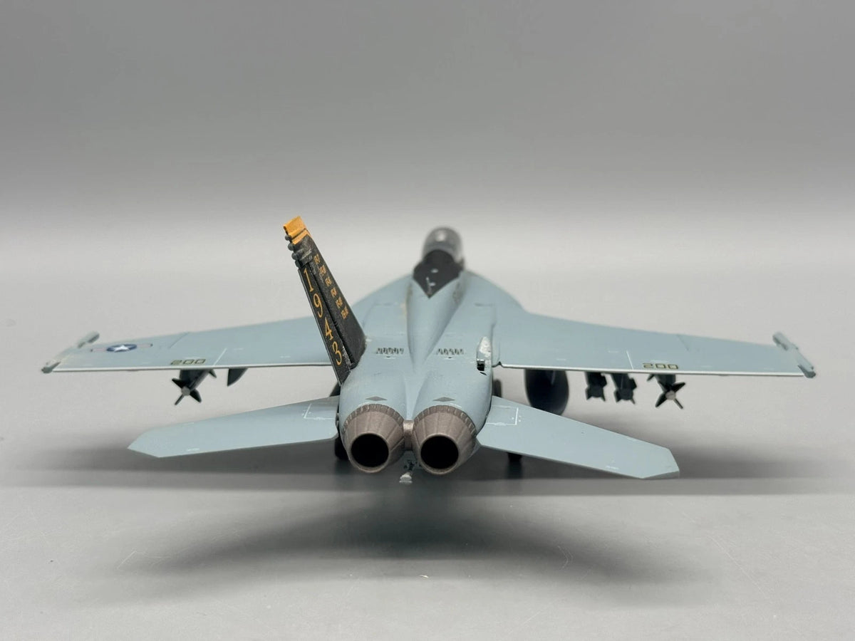 Flugzeug Modell 1:72 JC Wings F/A-18F Super Hornet VFA-103 "Jolly Rogers" + OVP