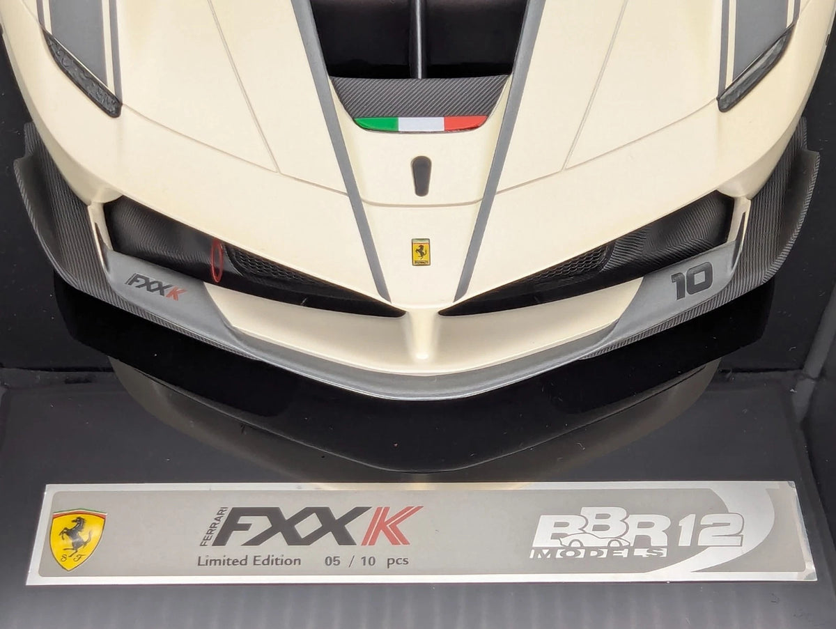 Modellautos 1:12 BBR Ferrari FXX-K Car #10 Fuji White Matt Ltd 05/10 Vitrine OVP