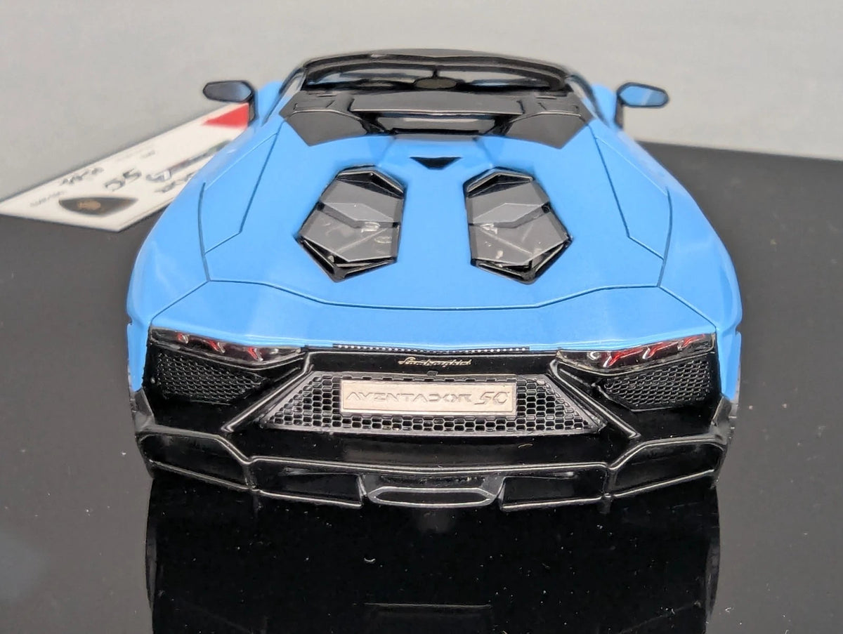 Eidolon Make Up 1:43 Lamborghini Aventador LP720-4 Roadster 01/01 Engine Set OVP