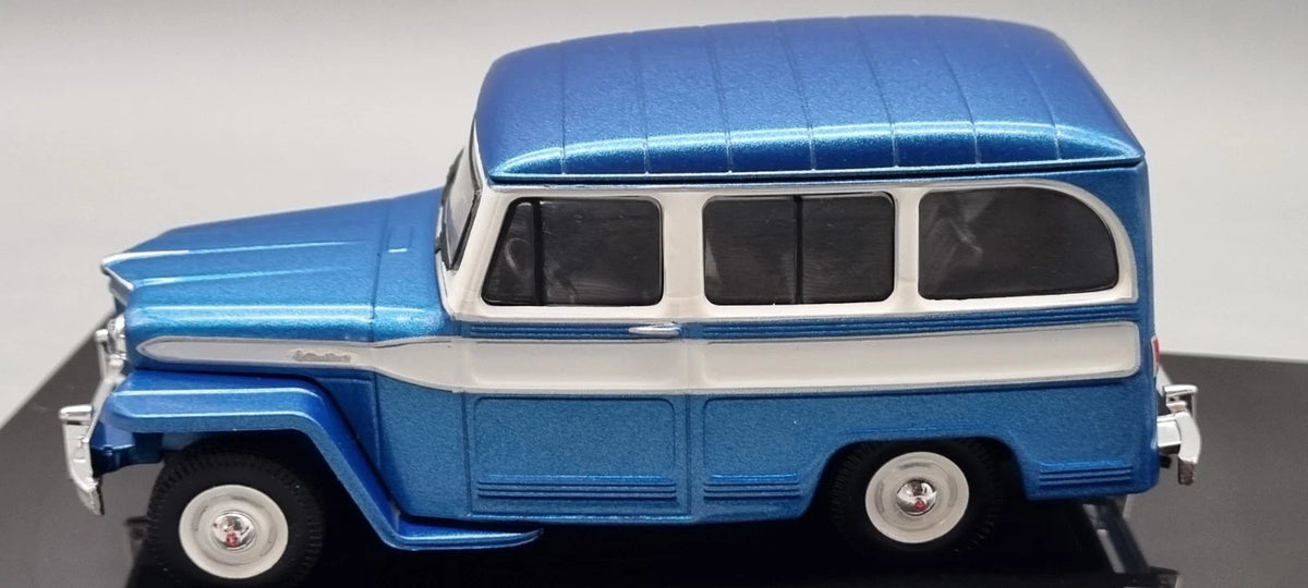 Modellautos 1:43 IXO CLC261 Willys Jeep Station Wagon 1960 OVP