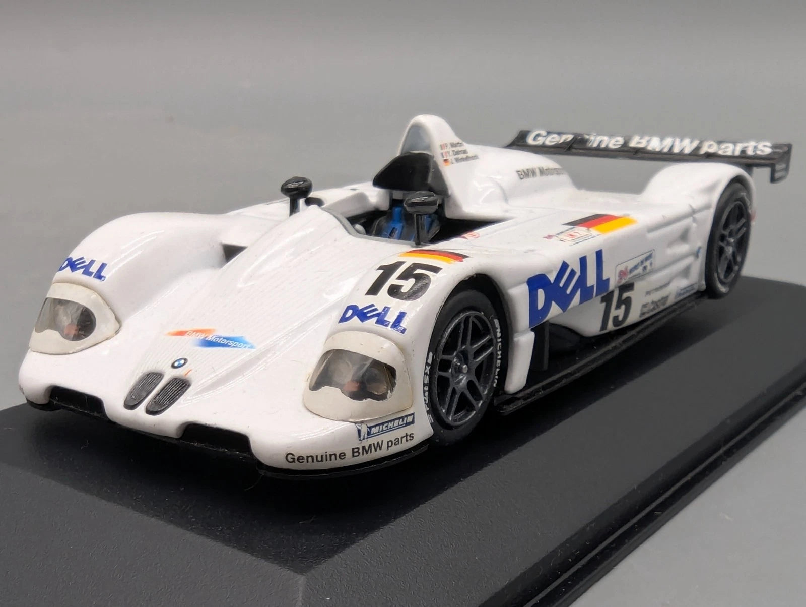 Modellautos 1:43 Minichamps BMW V12 LMR 24h Le Mans 1999 WINNER #15 Winkelhock