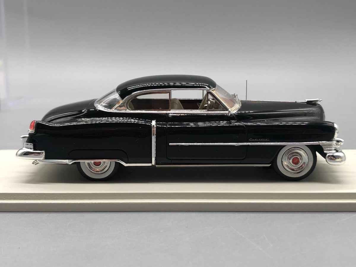 Modellautos 1:43 Spark Cadillec Typ 61 Coupe 1950 mit OVP