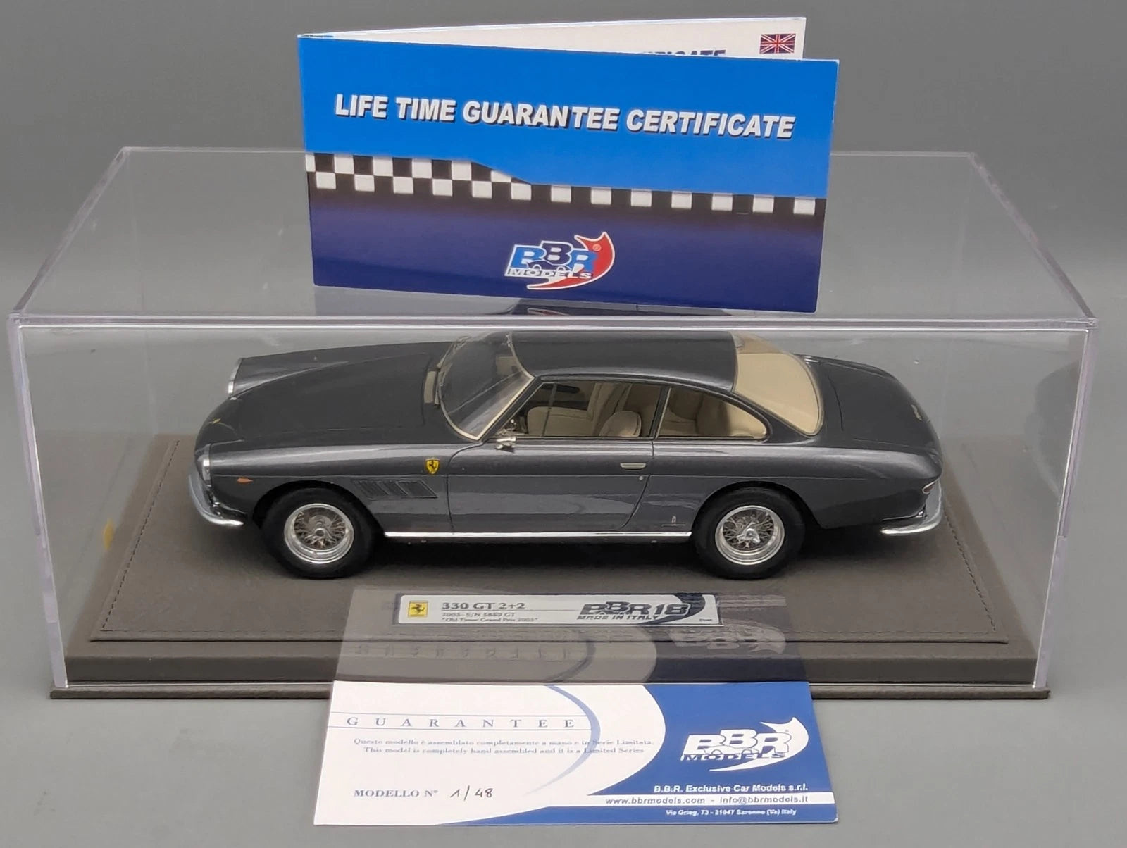 Modellautos 1:18 BBR Ferrari 330 GT 2+2 Limitiert 1/48 Lederplatte Vitrine OVP