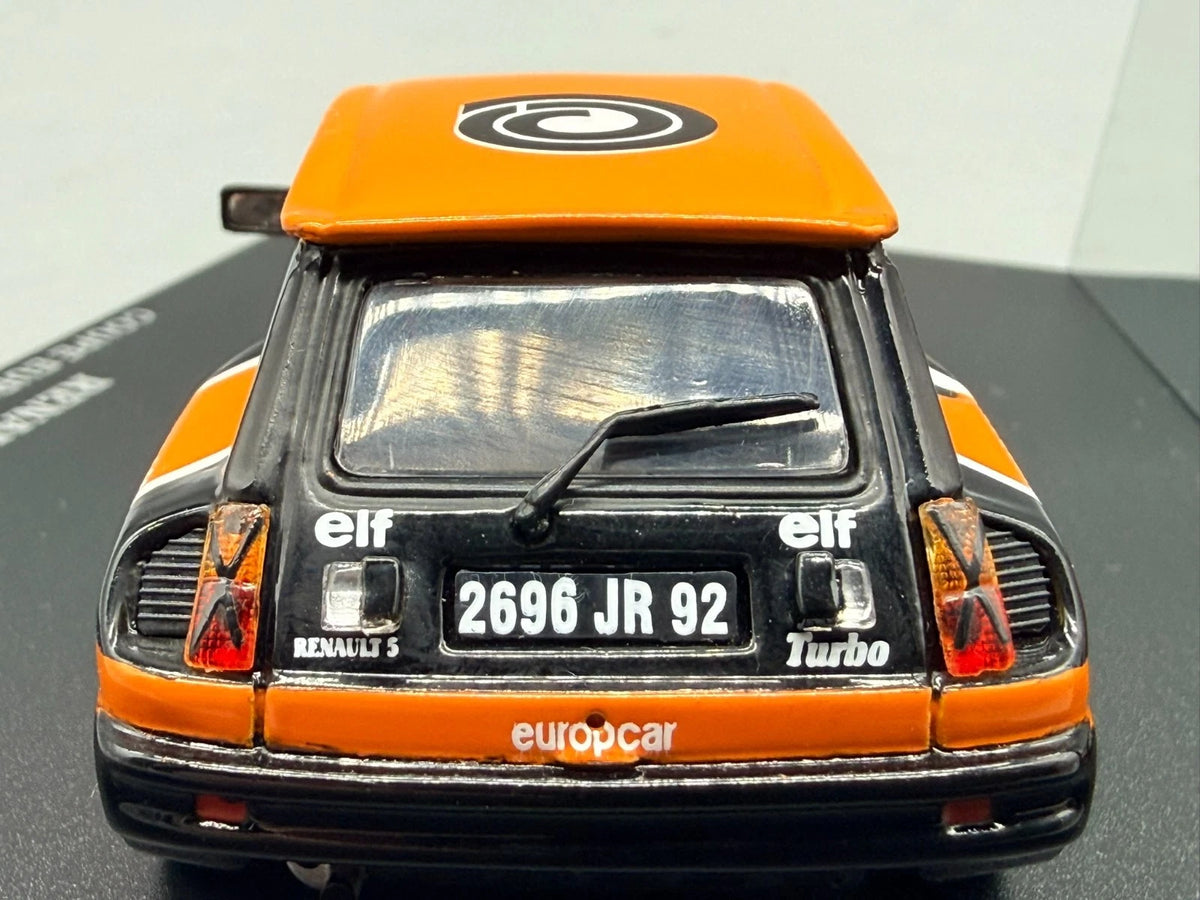 Modellautos 1:43 Universal Hobbies Renault 5 Turbo Coupe Europe 81 #41 + Vitrine