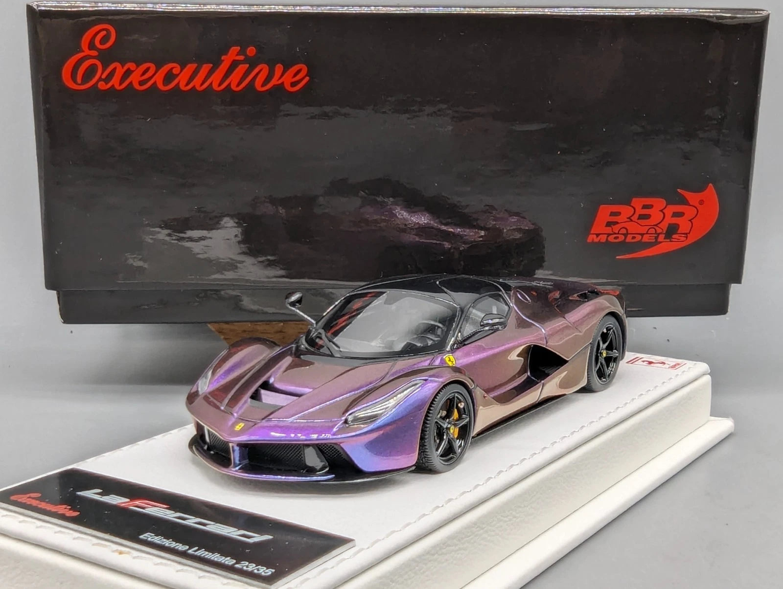 Modellautos 1:43 BBR Executive CALSITO Ferrari LaFerrari Chameleon 23/35 OVP