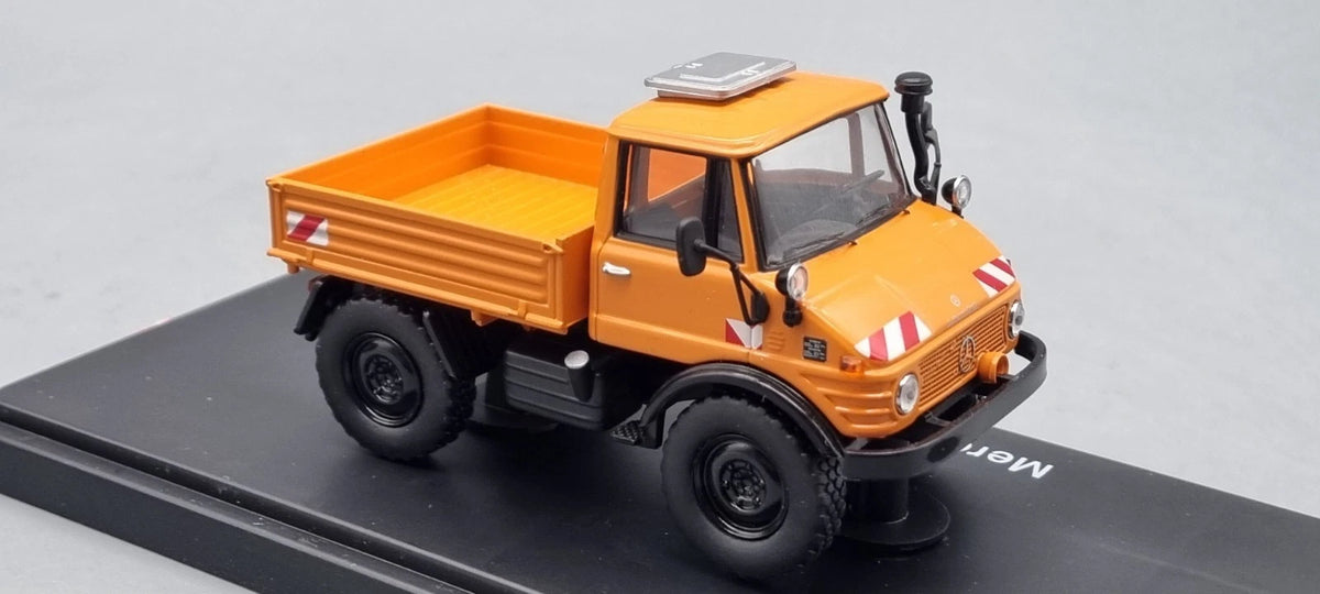 LKW Modelle 1:43 Schuco 03151 Mercedes-Benz Unimog 406 orange OVP