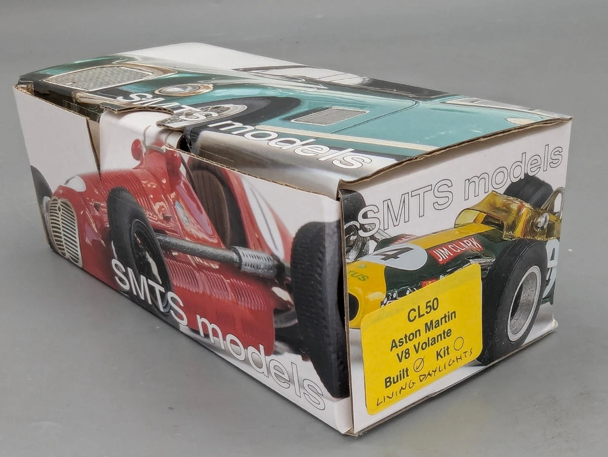 Modellautos 1:43 SMTS CL50 Aston Martin V8 Volante Built Living Daylights OVP