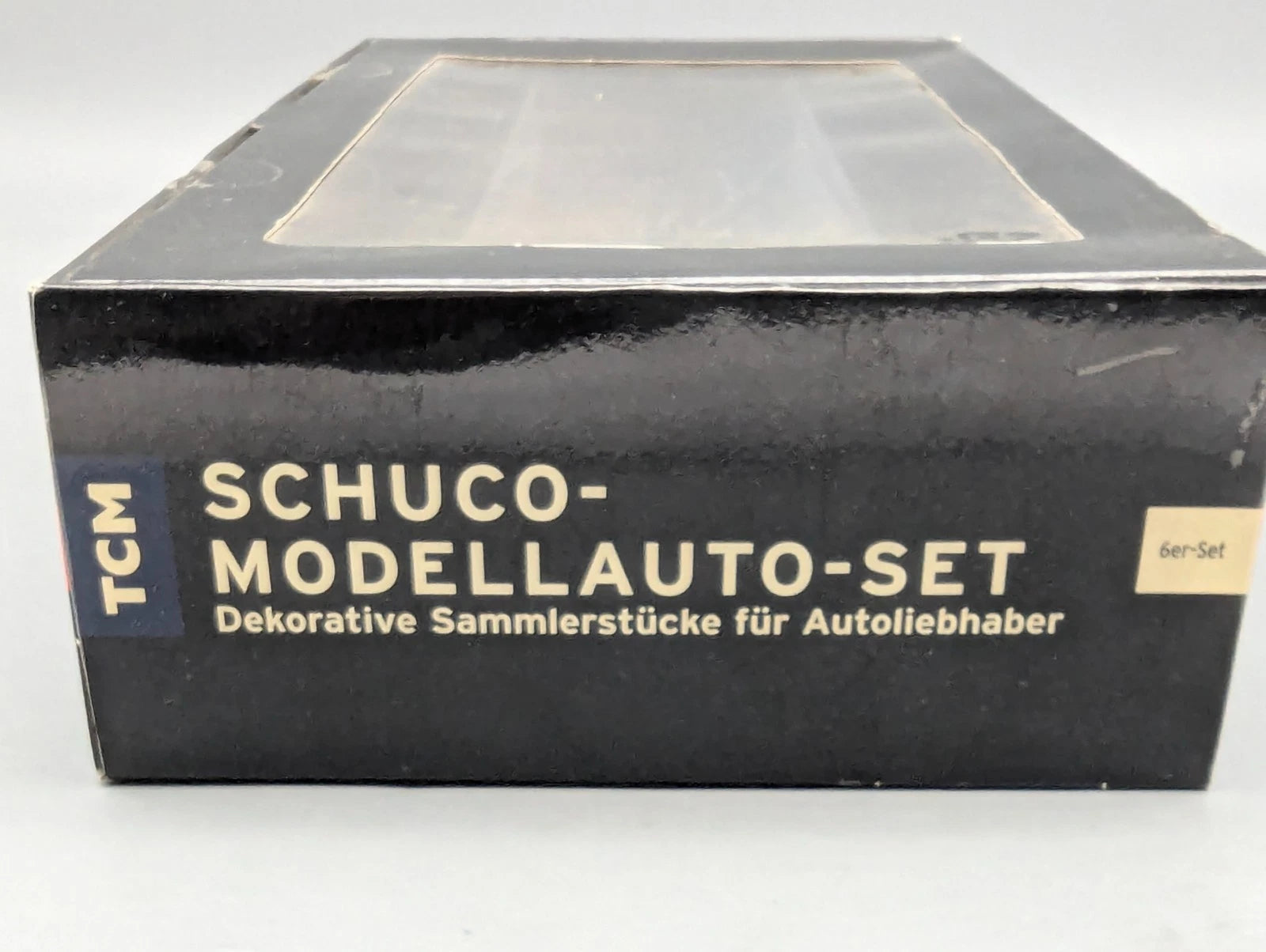 Modellautos 1:72 Schuco Tchibo 6-teiliges Set mit Vitrinen und OVP