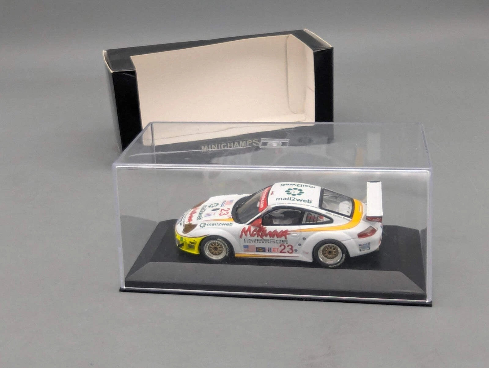 Modellautos 1:43 Minichamps Porsche 911 996 GT3 RS WINNER 24h Daytona #23 OVP