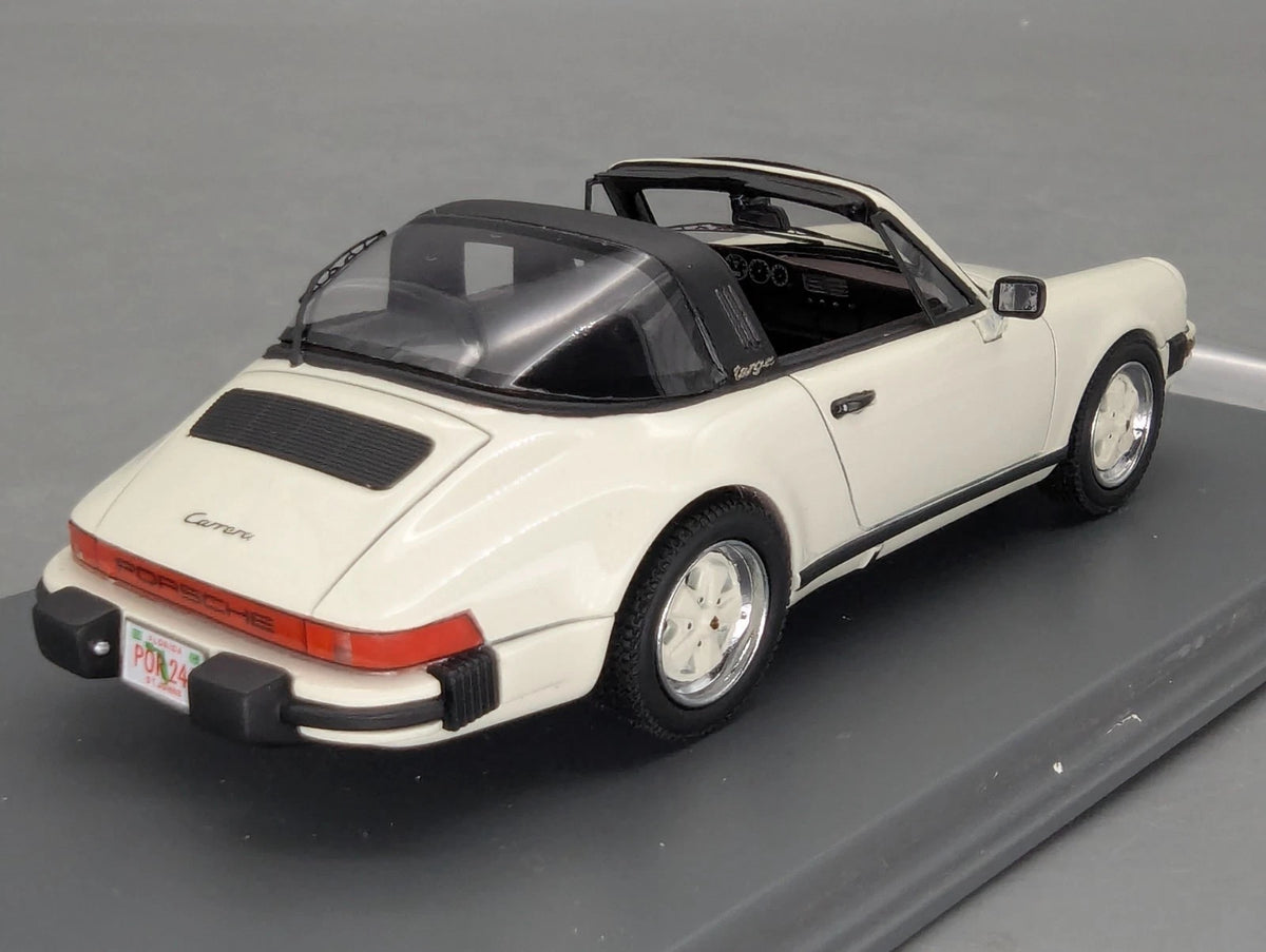 Modellautos 1:43 Neo Scale Models 43246 Porsche 911 Carrera Targa USA Weiß OVP