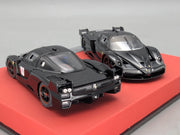 Modellautos 1:43 BBR  Ferrari FXX 2006 2-tlg Set Medium Size Base Vitrine OVP
