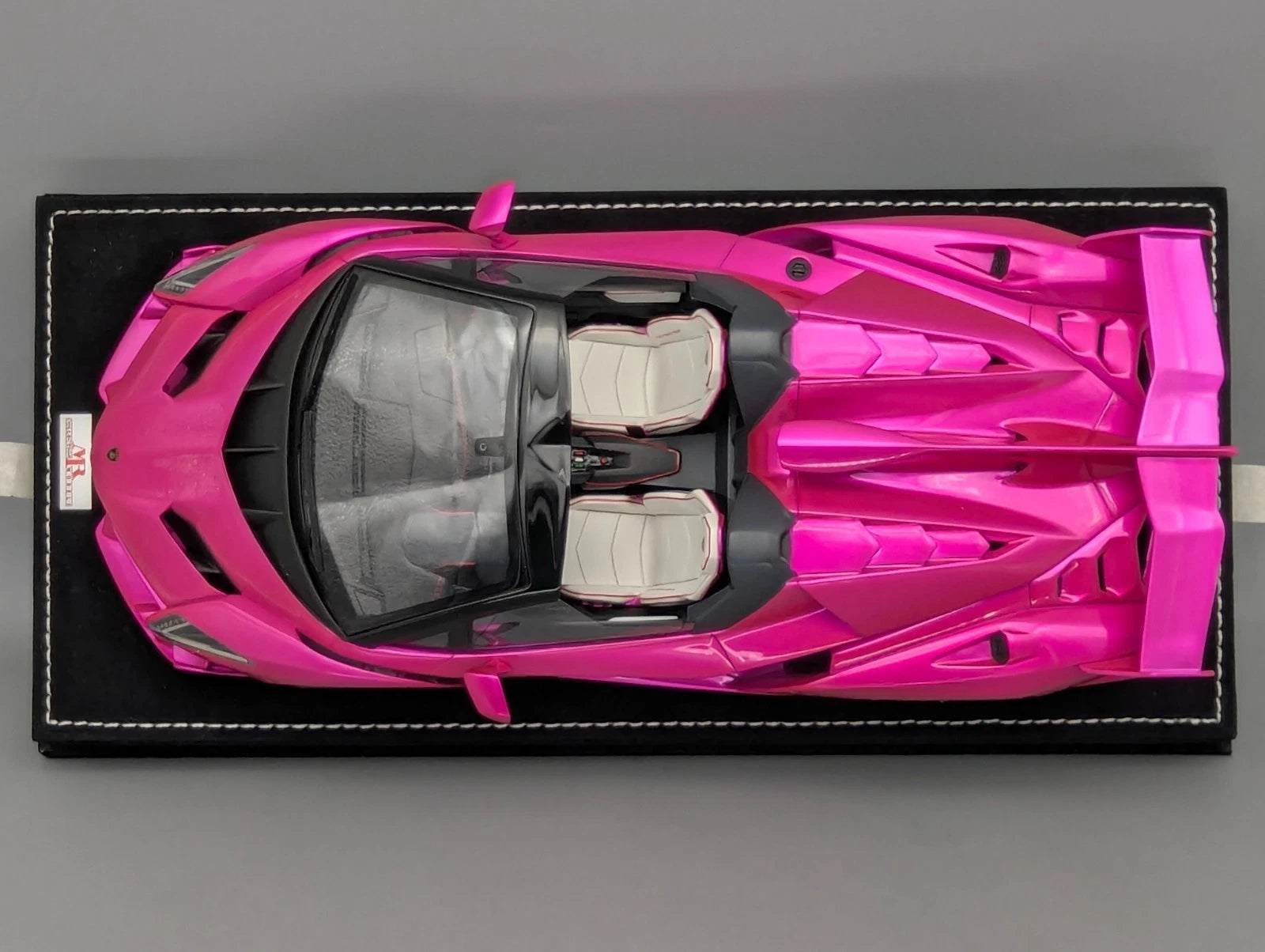 Modellautos 1:18 MR Collection Lamborghini Veneno Roadster mit OVP