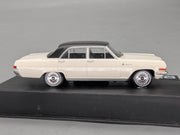 Modellautos 1:43 Ixo für Eaglemoss Opel Collection Diplomat V8 Limousine Vitrine