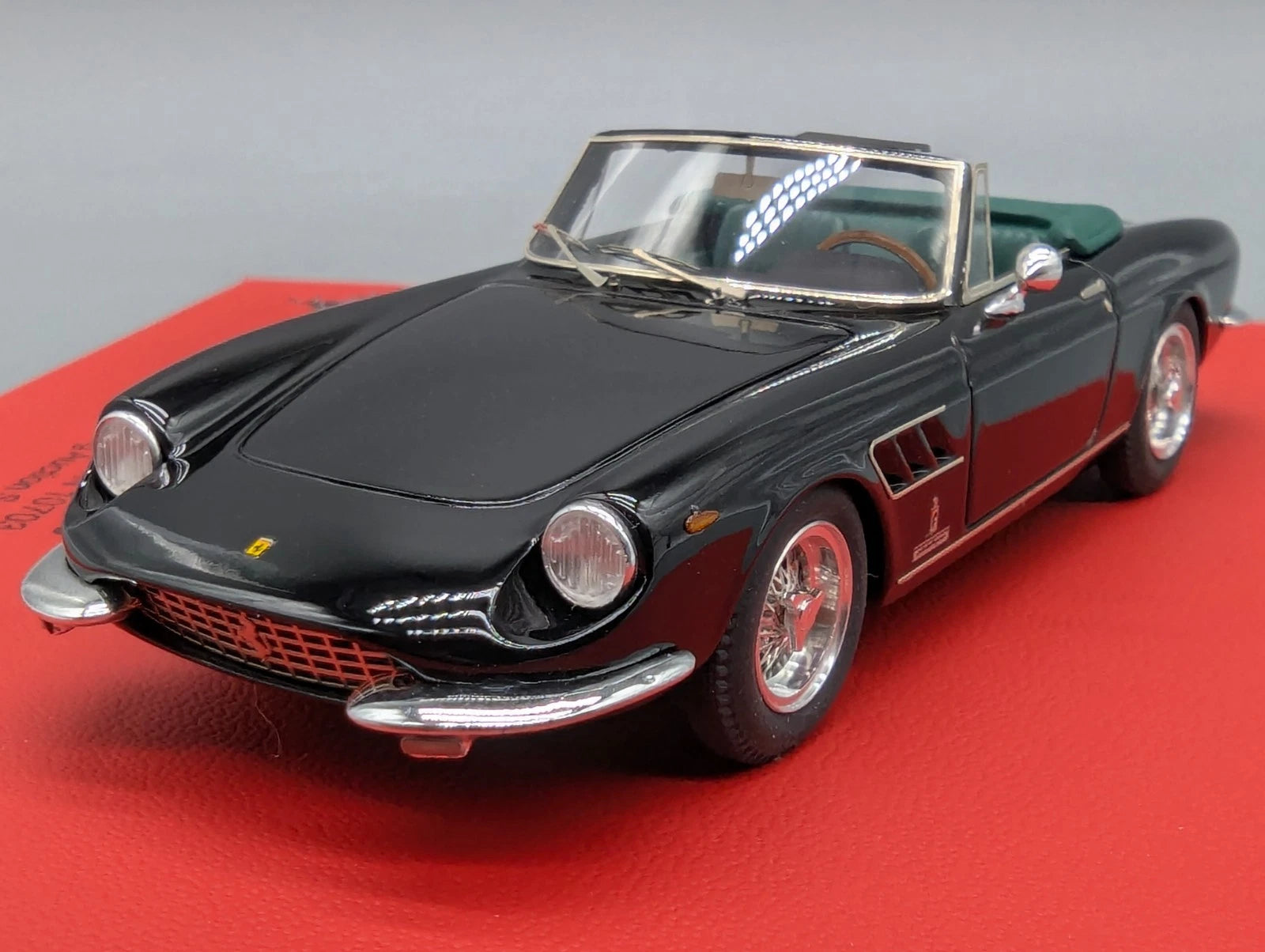 Modellautos 1:43 BBR Ferrari 330 GTS Gooding Auction Scottsdale Ltd 01/03 OVP