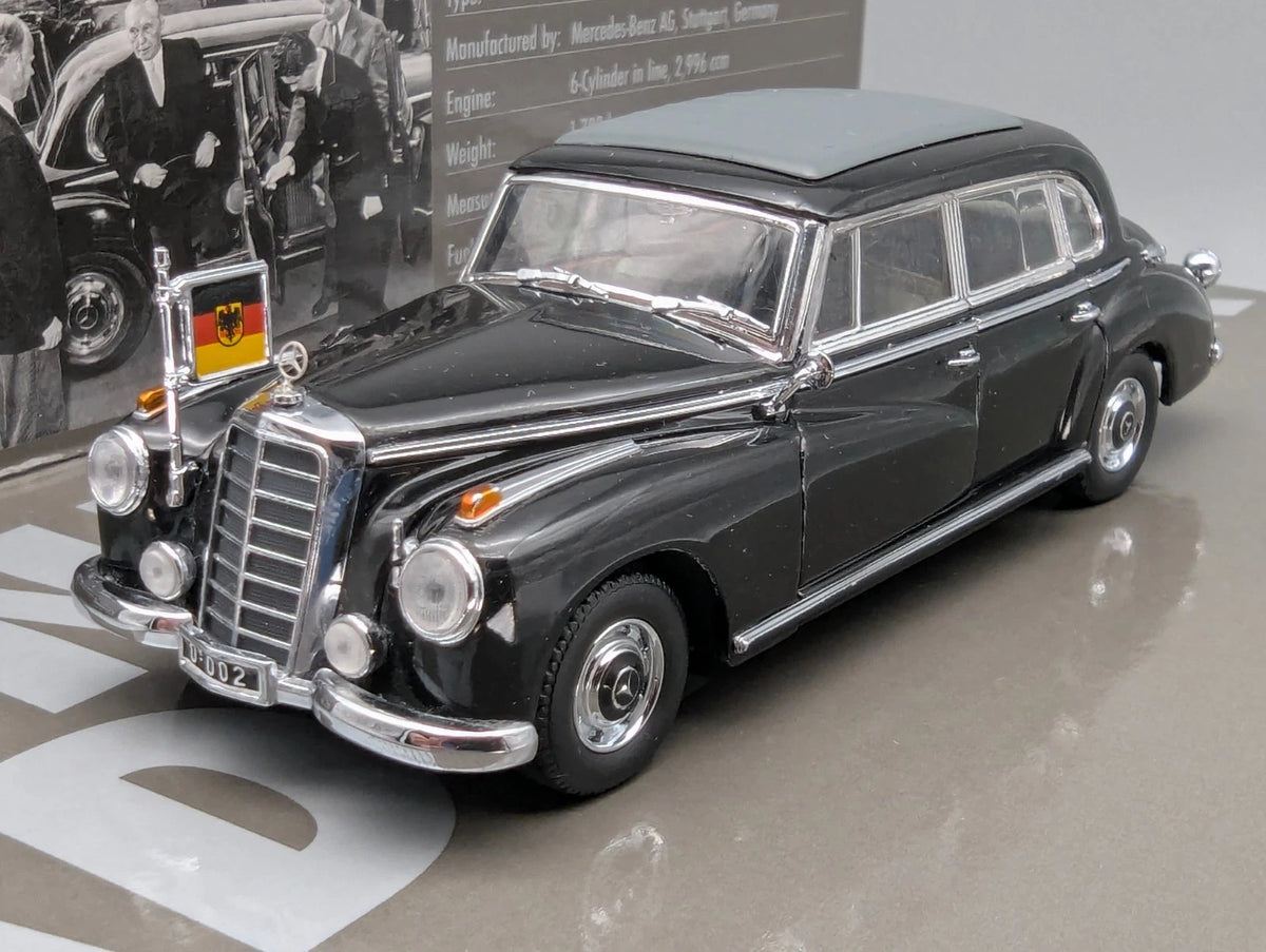 Modellautos 1:43 Minichamps Mercedes Benz 300 b Bundeskanzler Adenauer mit OVP