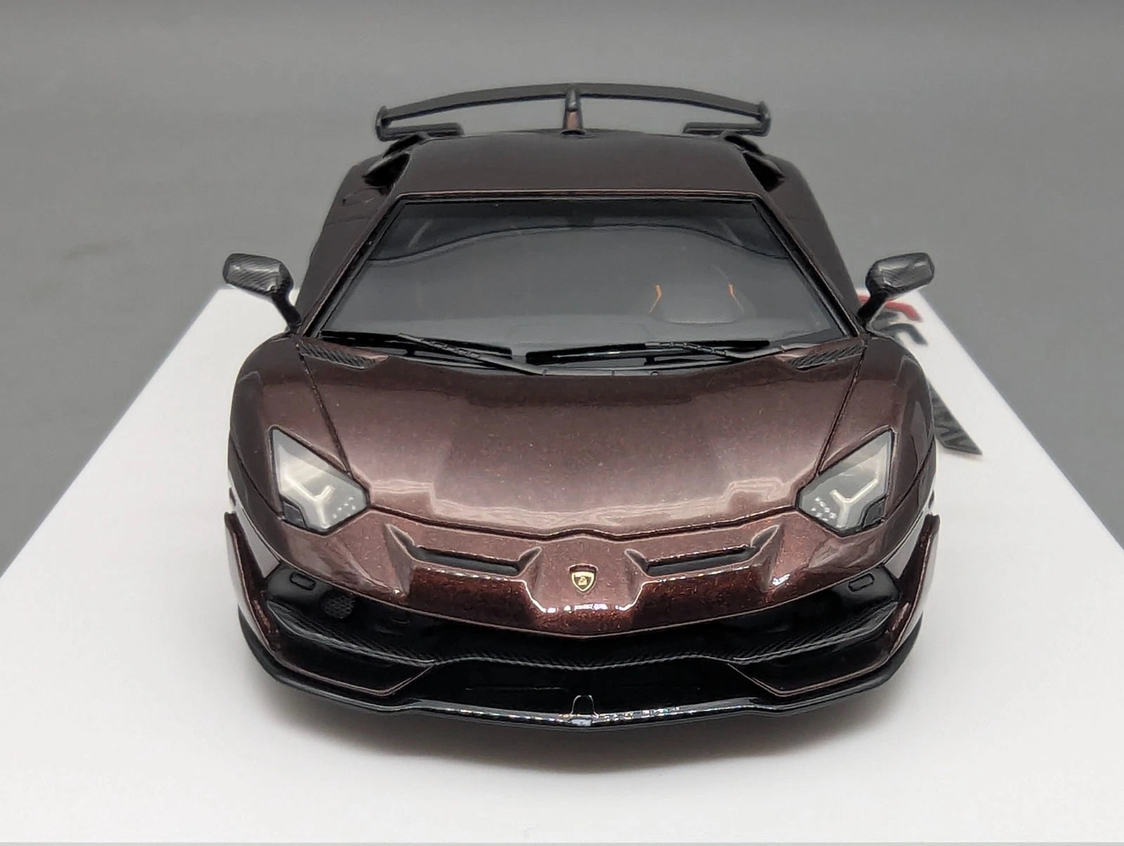 Eidolon Make Up 1:43 Lamborghini Aventador SVJ 2018 Marrone Eklip. Ltd 38/50 OVP