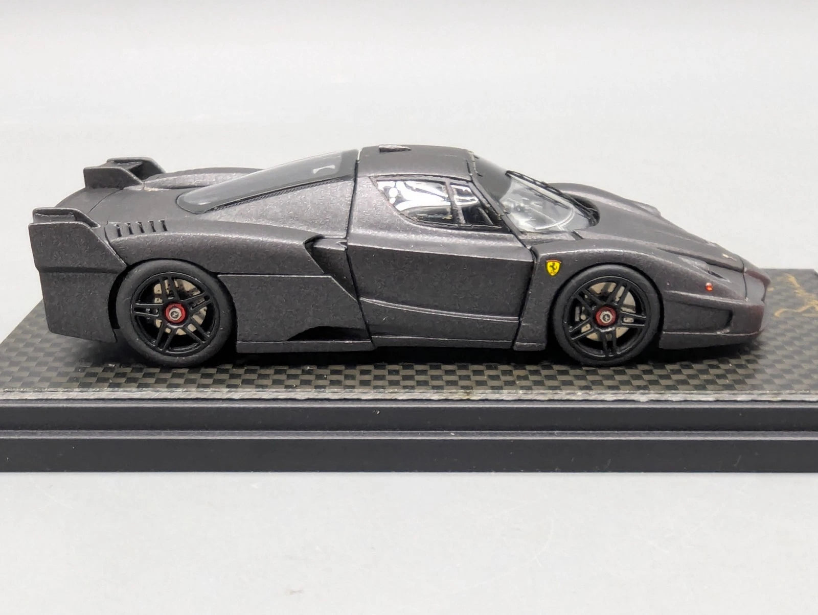 MR for CAVALLINO Models 1:43 Ferrari FXX 2005 mit Open Door Funktion 10/10 OVP