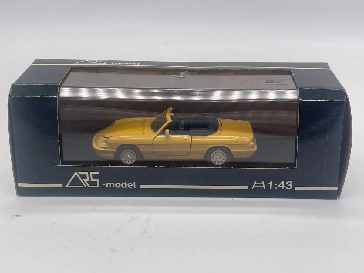Modellautos 1:43 ARS Model Alfa Romeo Duetto 4. Serie mit OVP
