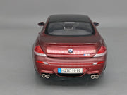 Modellautos 1:18 Kyosho BMW M6 mit Dealer OVP