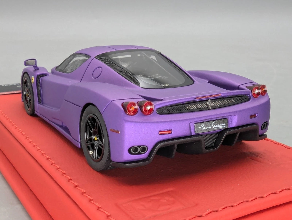 Modellautos 1:43 BBR Executive CALSITO Ferrari Enzo Mica Violet Matt 12/15 OVP