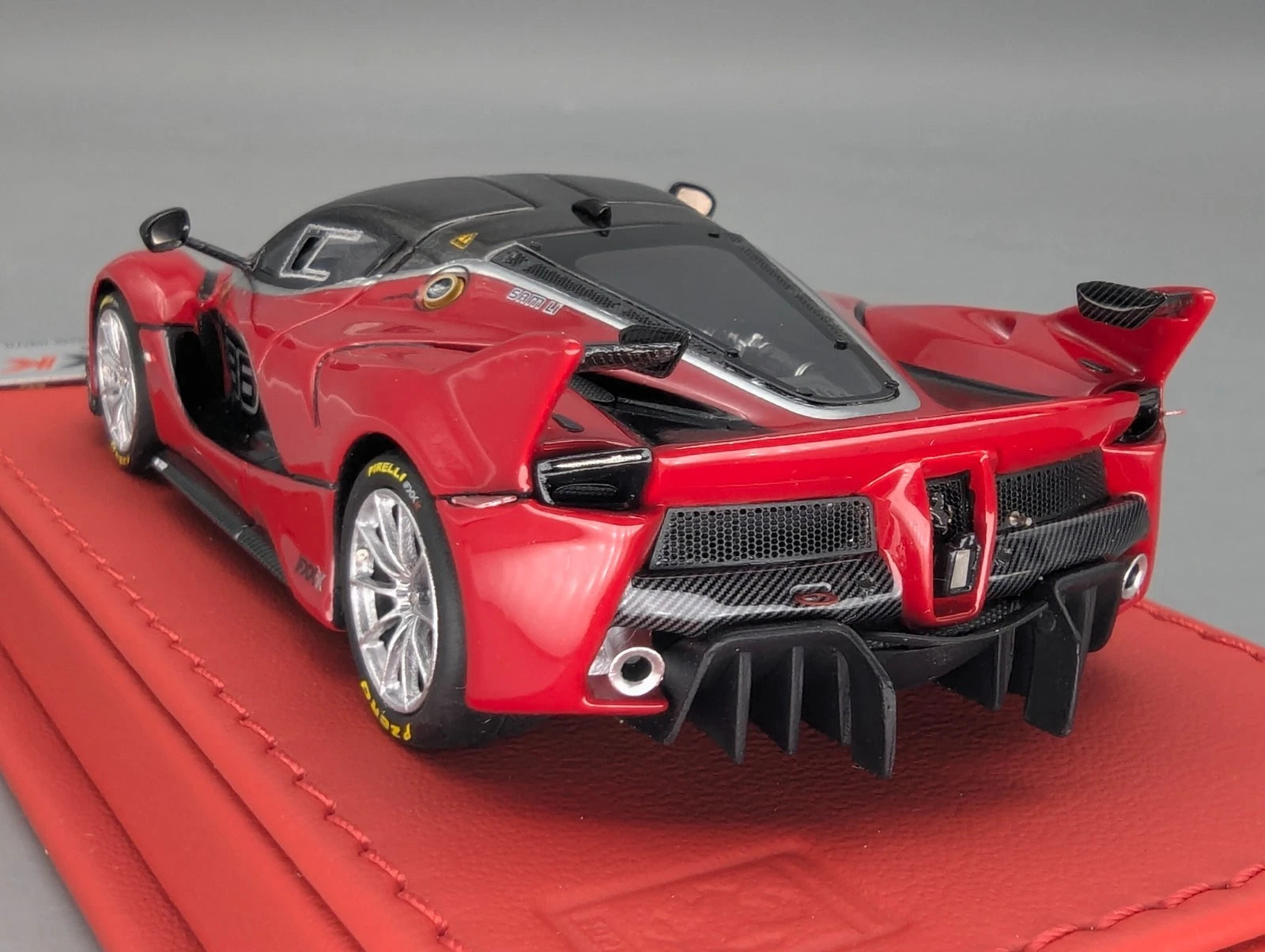 Modellautos 1:43 BBR Deluxe Ferrari FXX-K TRS Silver Stripe Ltd 03/10 OVP