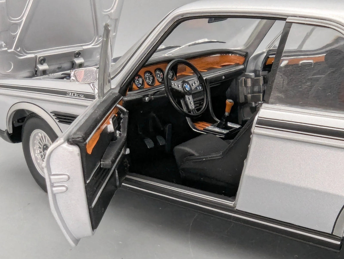 Modellautos 1:18 Minichamps BMW 3.0 CSL 1972 mit OVP