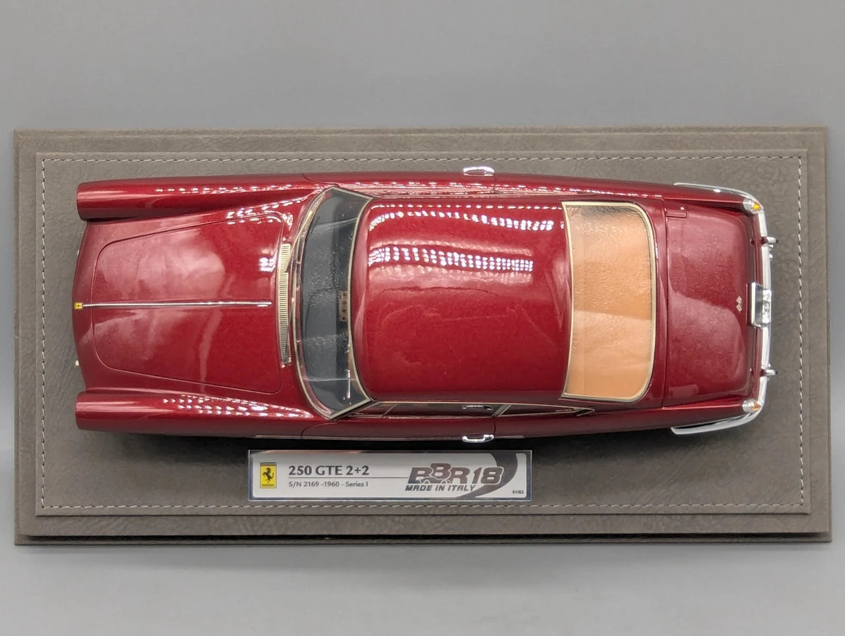 Modellautos 1:18 BBR Ferrari 250 GTE 2+2 1960 Ltd 01/63 Lederplatte Vitrine OVP