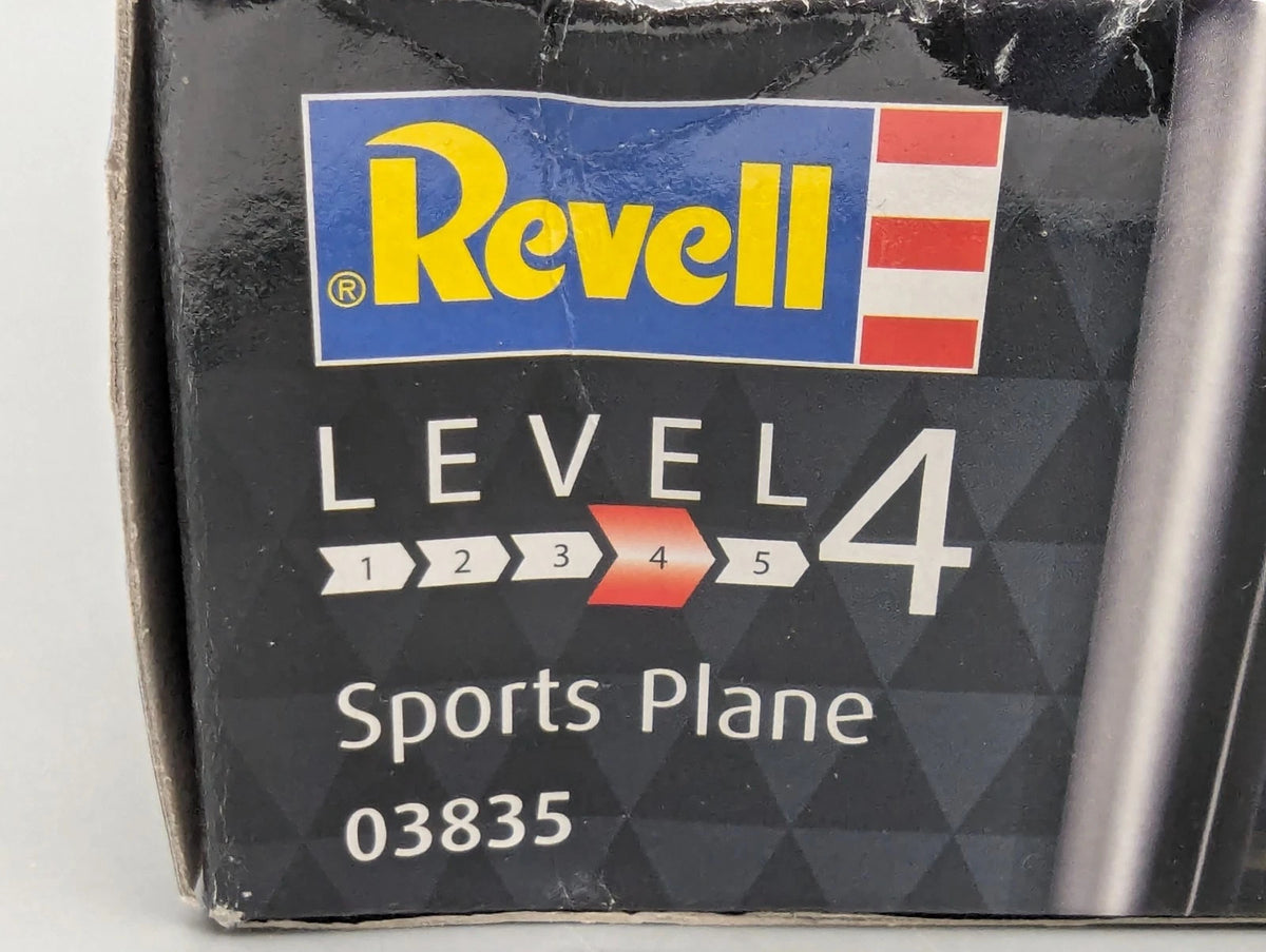 Flugzeug Modell Bausatz 1:32 Revell 03835 Sports Plane mit Farben mit OVP