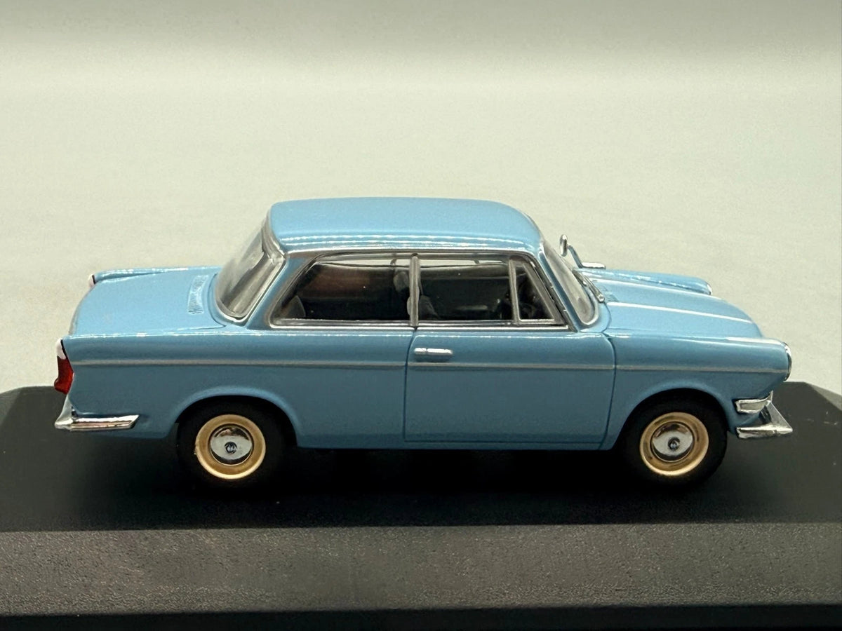 Modellautos 1:43 Minichamps BMW 700 mit OVP