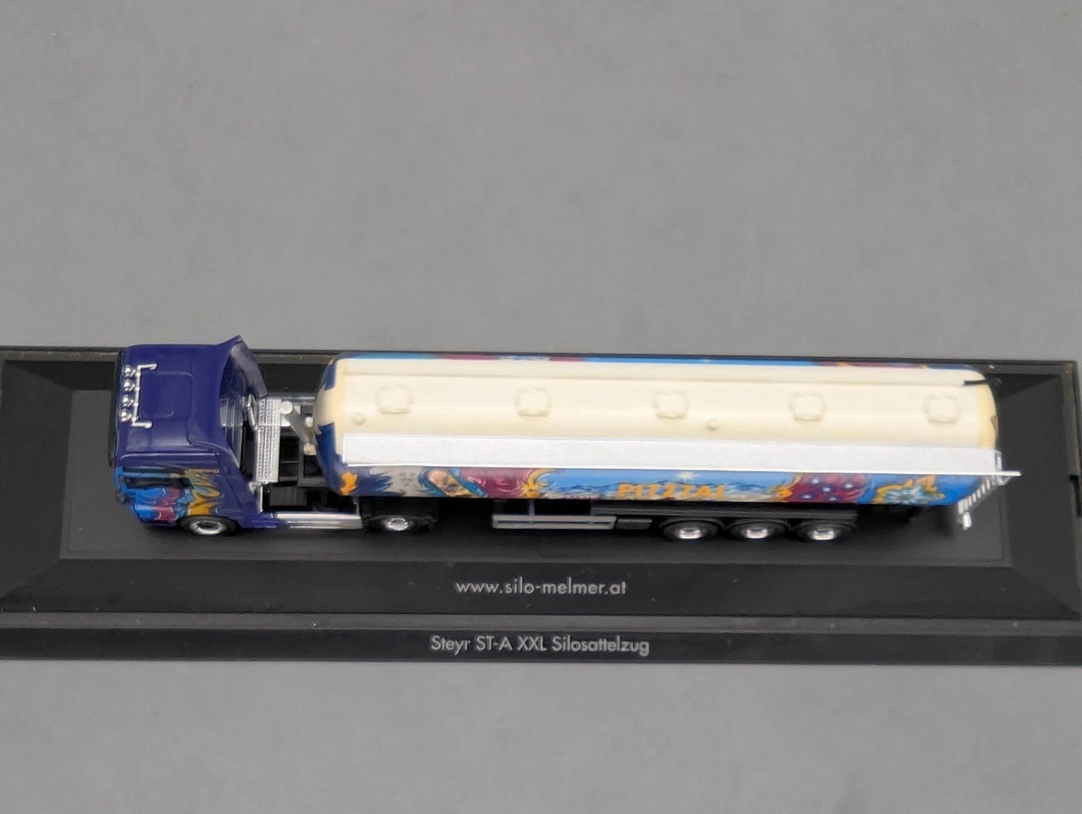 Lkw Modell 1:87 Herpa Steyr ST-A XXL Silosattelzug Silo-Melmer Pitztal Vitrine