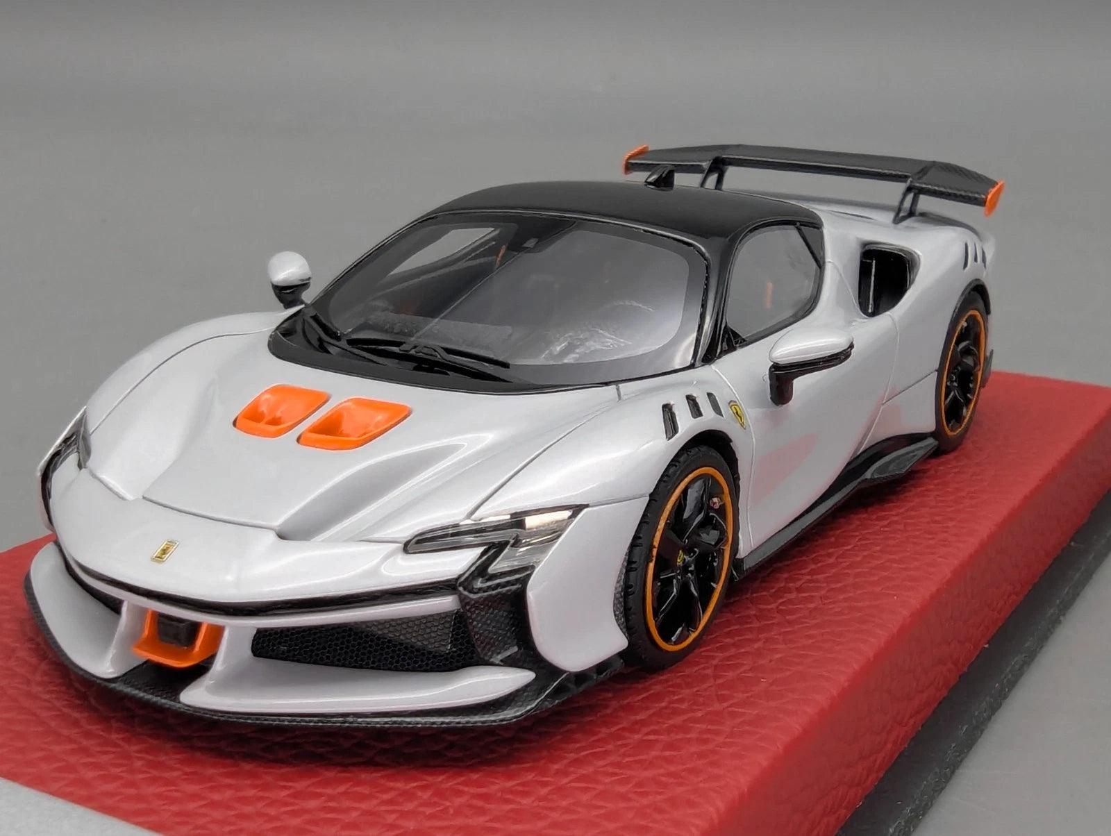 Modellautos 1:43 BBR Concept43 Ferrari SF90 XX Stradale Ltd 12/20 Weiß mit OVP