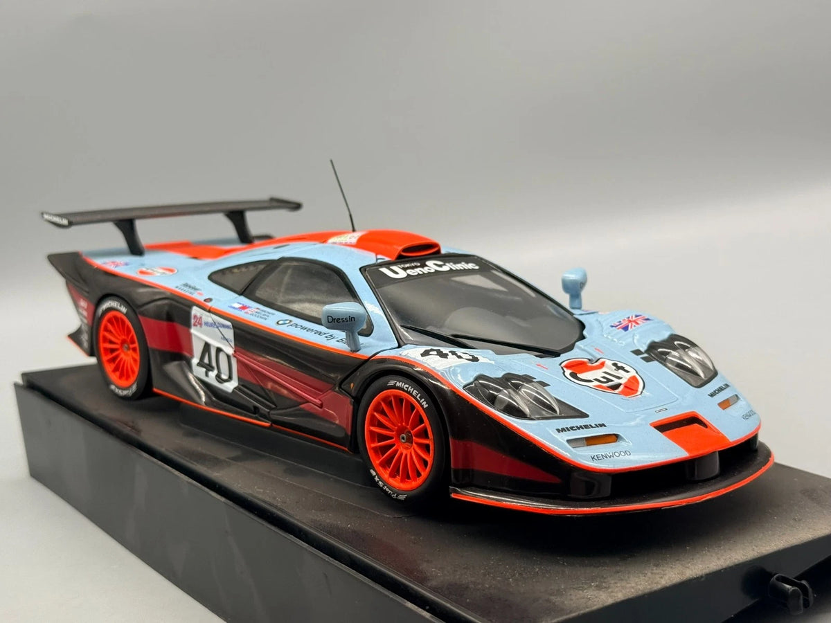 Modellautos 1:18 UT Models McLaren F1 GTR #40 mit OVP