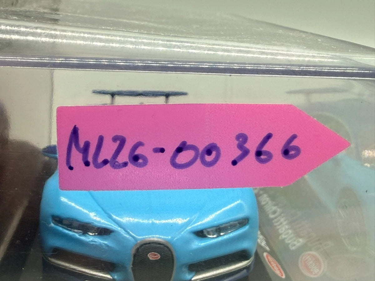 Modellautos 1:43 Altaya Bugatti Chiron mit OVP