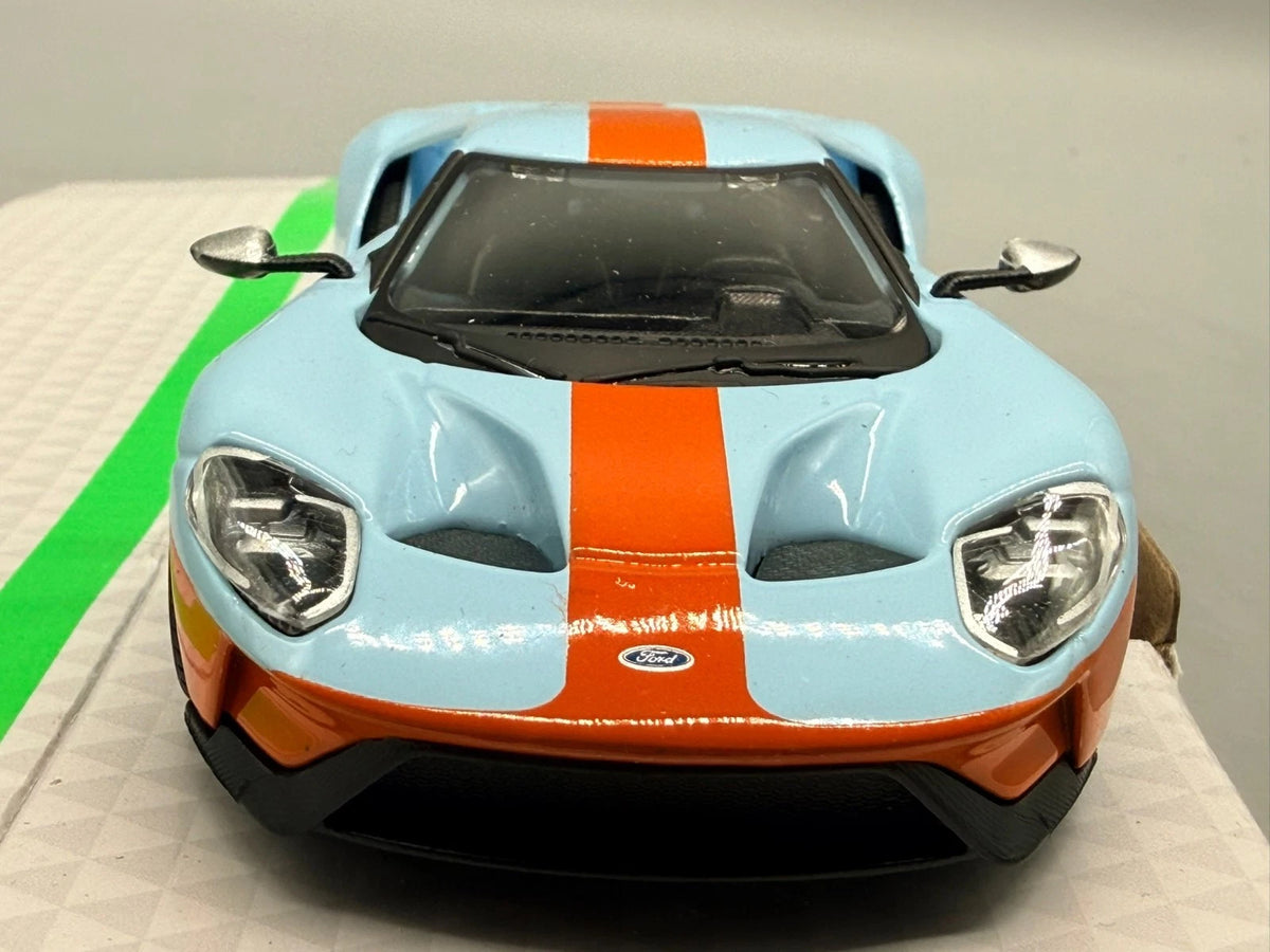 Modellautos 1:32 Bburago 2019 Ford GT mit OVP