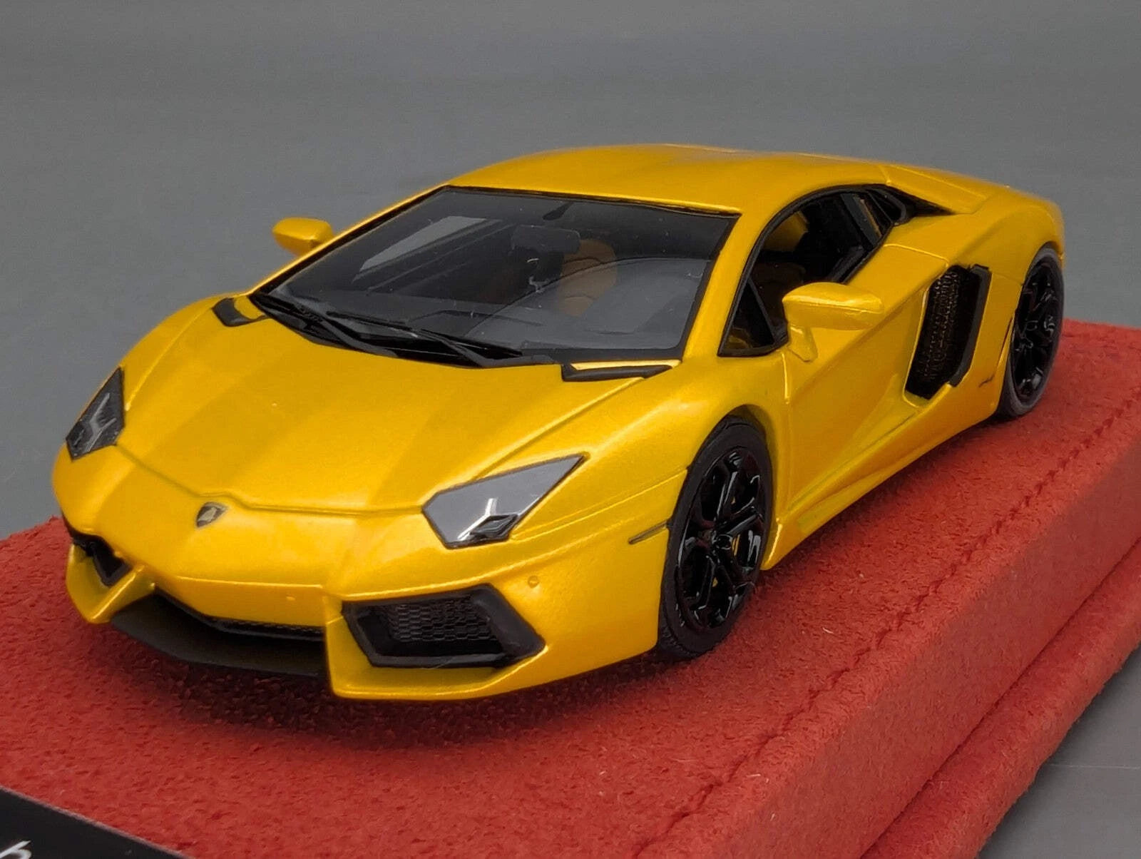 Looksmart CALSITO 1:43 Lamborghini Aventador LP 700-4 Ltd 20/20 Stck mit OVP