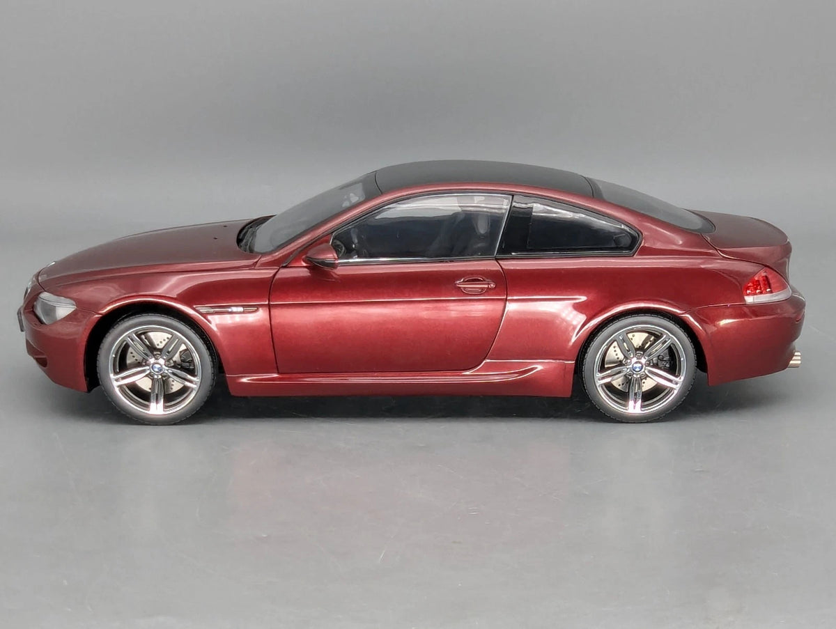 Modellautos 1:18 Kyosho BMW M6 mit Dealer OVP