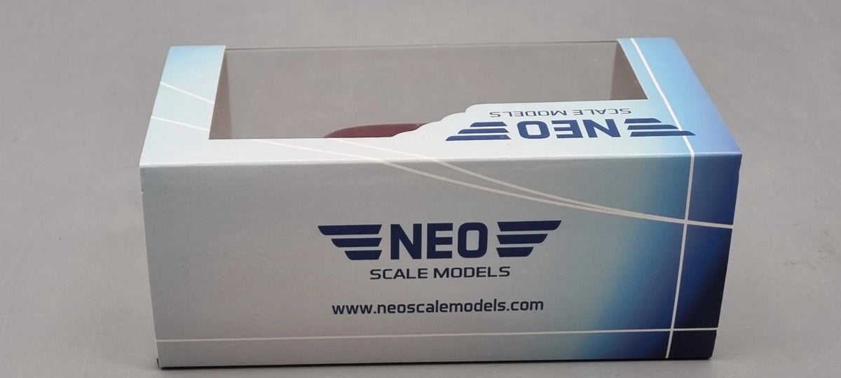 Modellautos 1:43 Neo Scale Models NEO45081 Daimler Conquest OVP