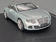 Modellautos 1:43 Minichamps Bentley Continental GTC Breeze Silber Met. mit OVP