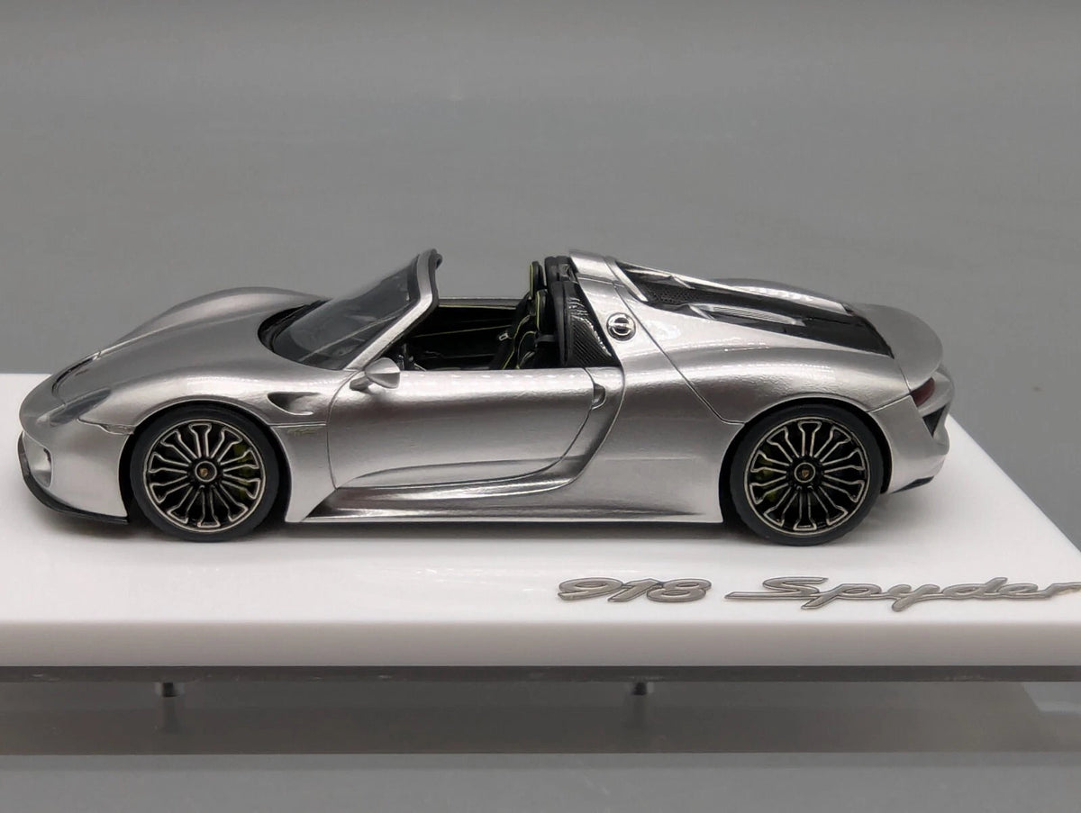 Eidolon Make Up 1:43 Porsche 918 Spyder GT Silver Metallic mit Vitine und OVP