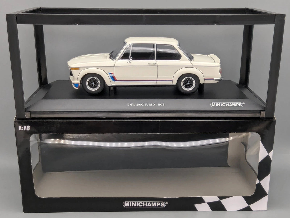 Modellautos 1:18 Minichamps BMW 2002 Turbo 1973 Weiß mit OVP