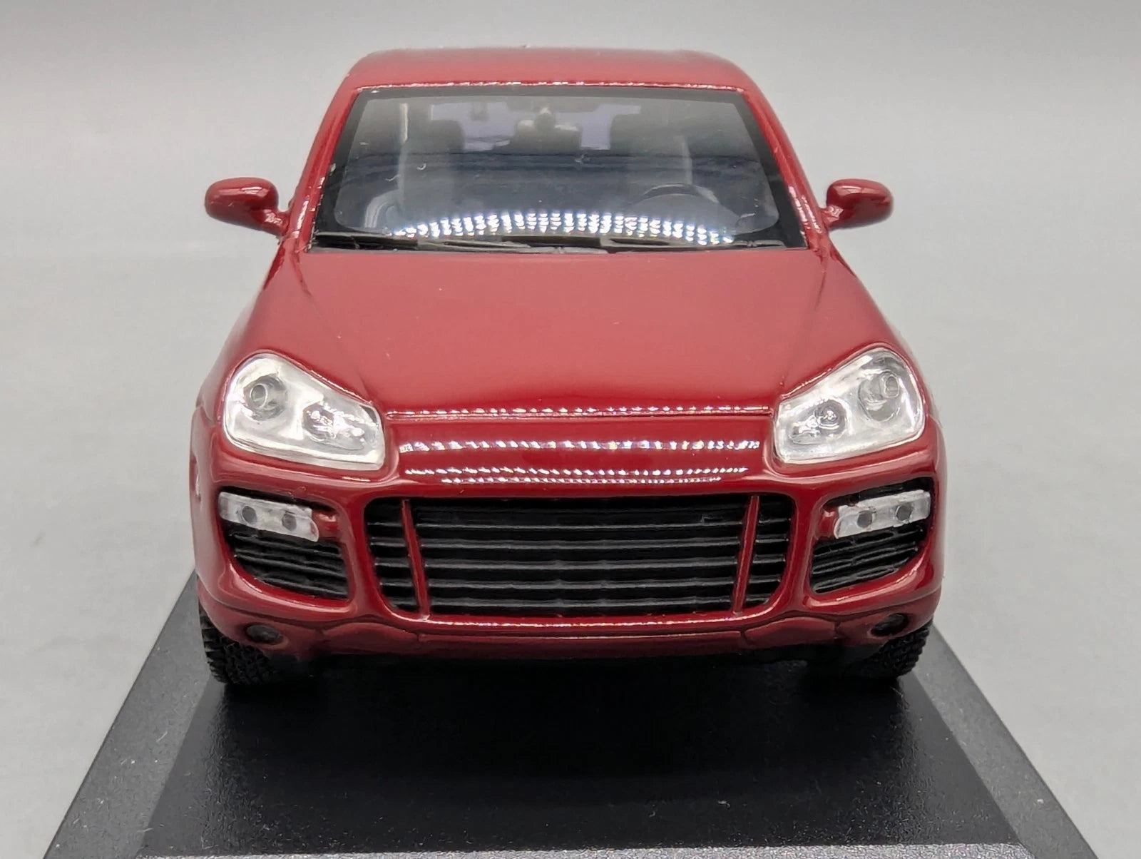 Modellautos 1:43 Minichamps Porsche Cayenne GTS 2008 GTS-Rot mit OVP